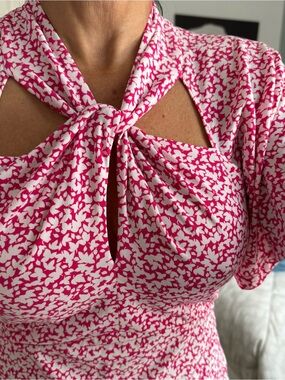 MICHAEL Michael Kors Pink and White Twist-Front Printed Tunic